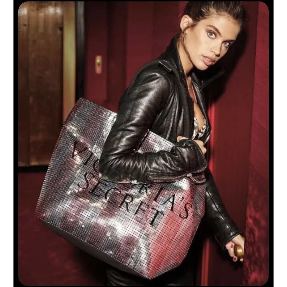 NWT Victoria's Secret Pink Silver Sequin Tote Bag Purse W/ Body Care Samples